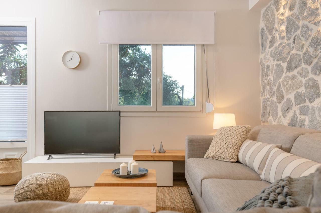 Rapanos Apartments Paleokastritsa Buitenkant foto